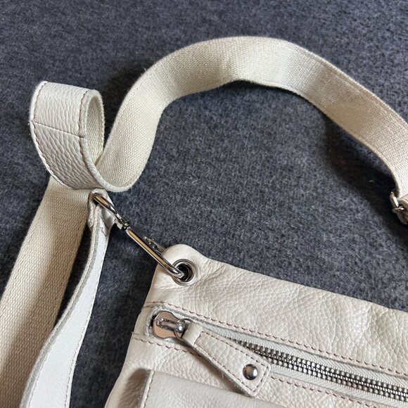 Fossil Sutter Crossbody Bag Purse White Pebbled Leather Pockets Soft 75082 - Picture 8 of 16